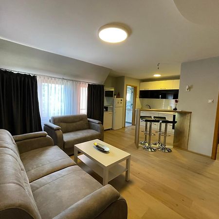 Leo Apartamento Ni Exterior foto