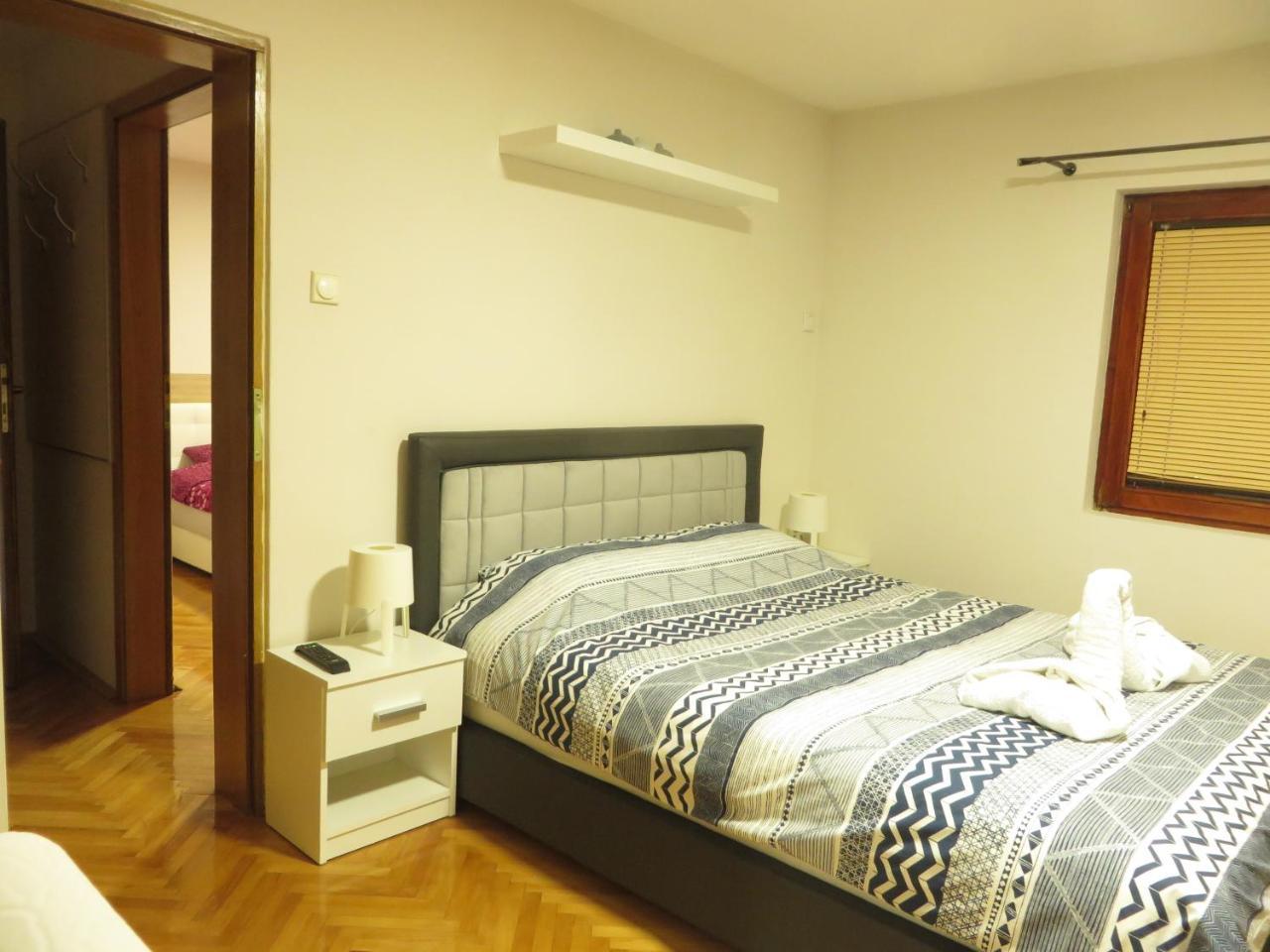 Leo Apartamento Ni Exterior foto